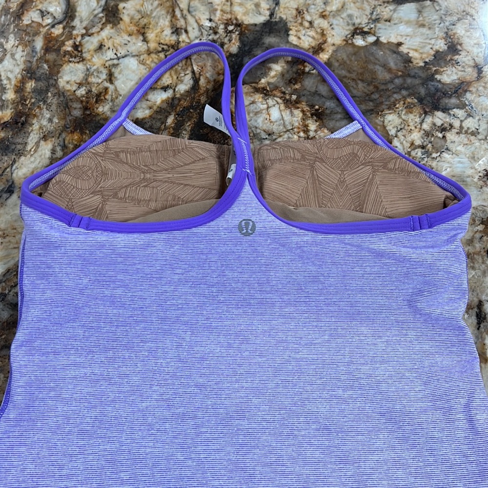 Lululemon Power Y Tank Size 6 - Picture 4 of 7